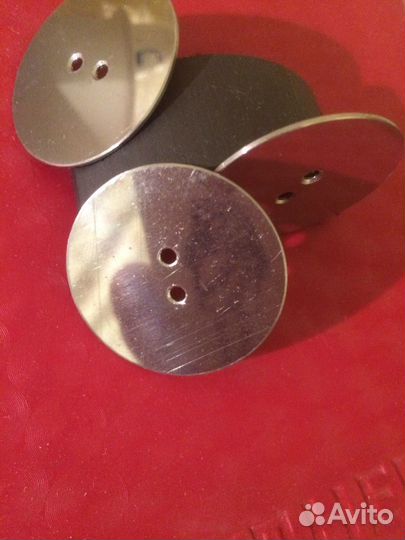 Пуговицы специальные