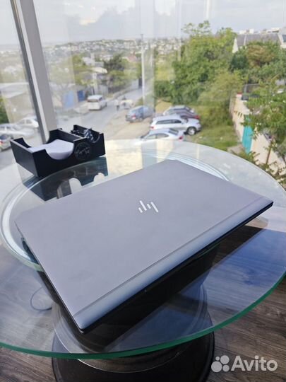 Ноутбук HP Zbook 15 G5 i7-8850 Quadro P2000