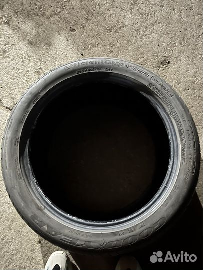 Goodyear EfficientGrip 275/40 R19 101Y