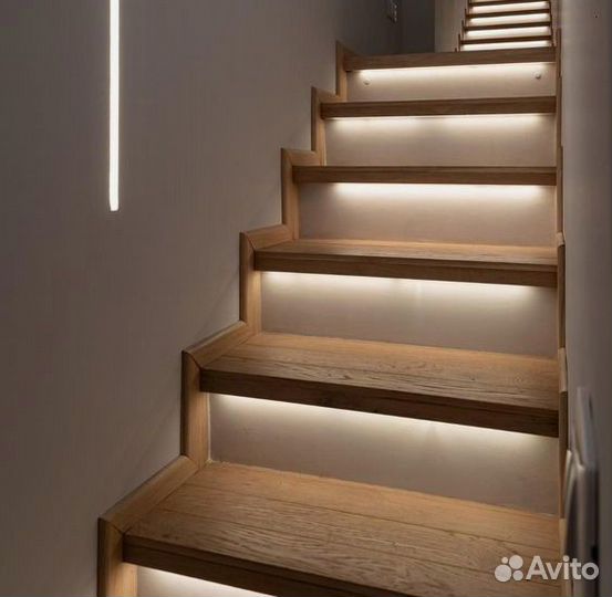 Подсветка лестницы на ступенях с датчиком