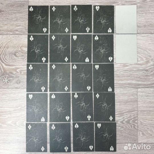 Игральные карты (стос,стиры)