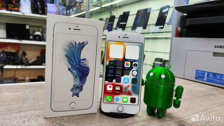 iPhone 6S, 64 ГБ