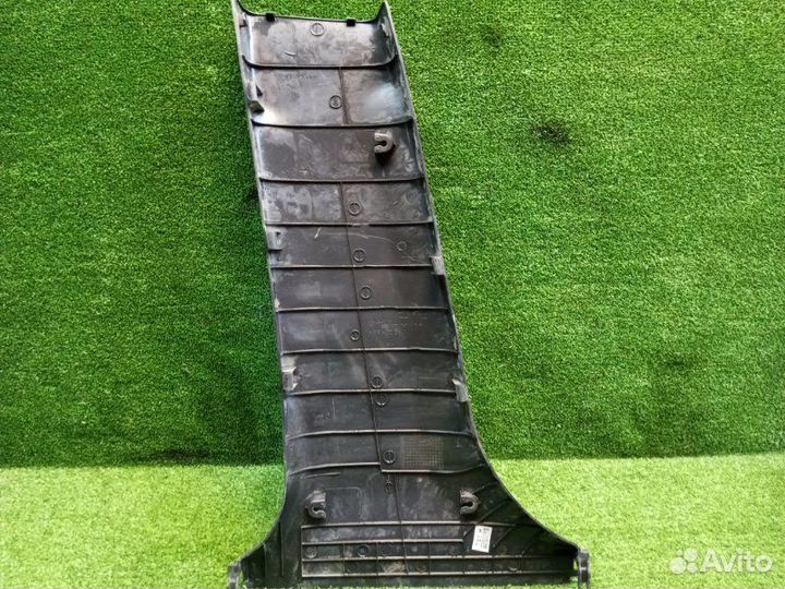 Обшивка стойки правая Kia Cerato TD 2009-2013