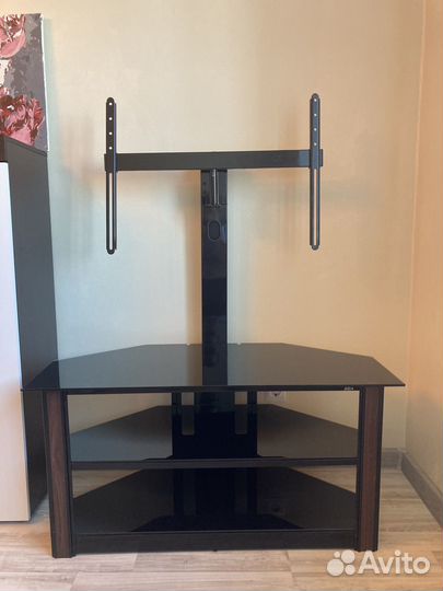 Тумба под телевизор