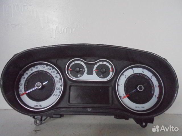 Б/У Щиток приборов A2C32923304 51975137