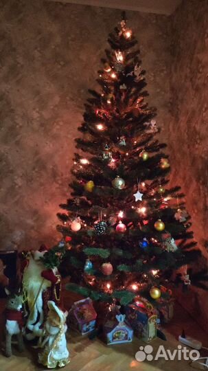 Елка искусственная