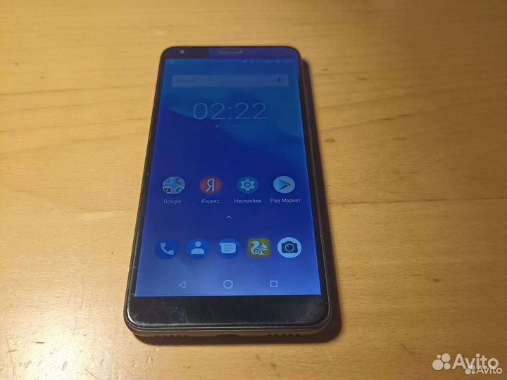 ZTE Blade V9 Vita, 2/16 ГБ
