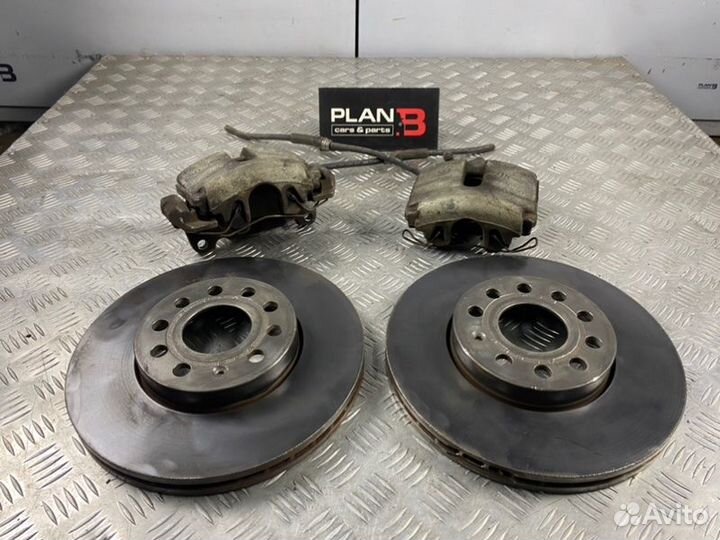 Диск тормозной Volkswagen Golf MK5 BVY 2007