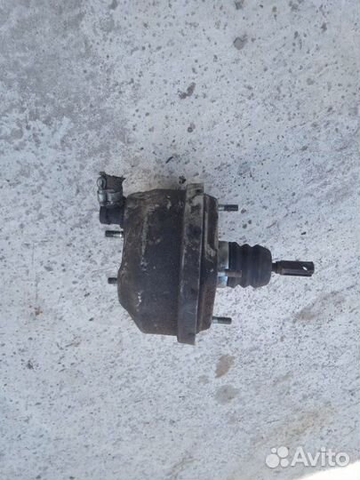 Вакуумный усилитель тормозов Лада 2105
