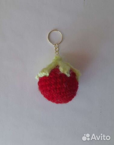 Вязаная ягода
