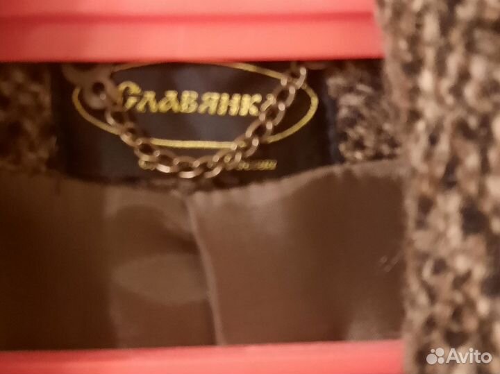 Продам женское осеннее пальто