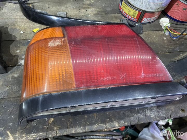 Задняя фара левая ваз 2115