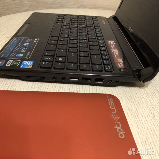 Ноутбук Asus UL30V
