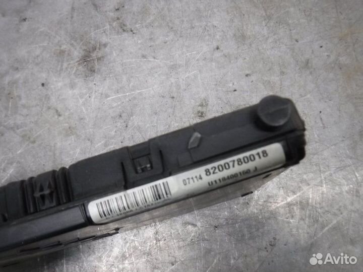 Блок комфорта Renault Megane 2 K4M 2007