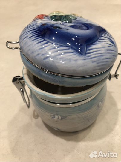 Новая Баночка с крышкой керамика