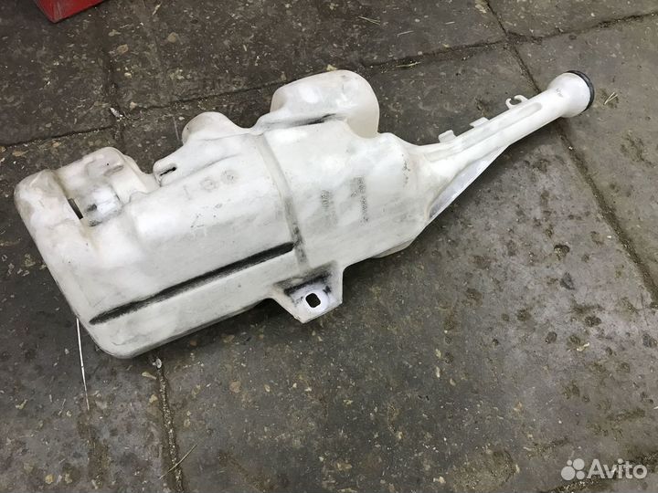 Бачок омывателя Chevrolet Camaro V 2010-2015