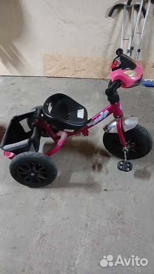 Трехколесный велосипед