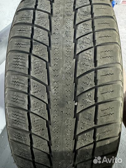 Triangle TR777 235/60 R18