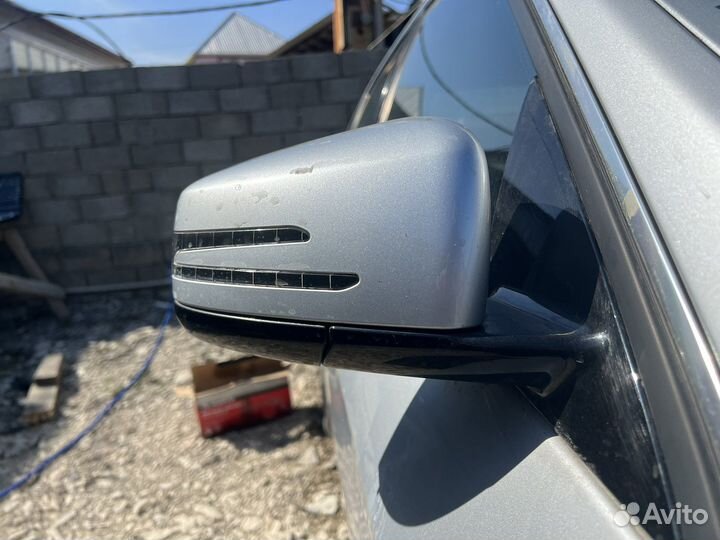 Mercedes e-класс