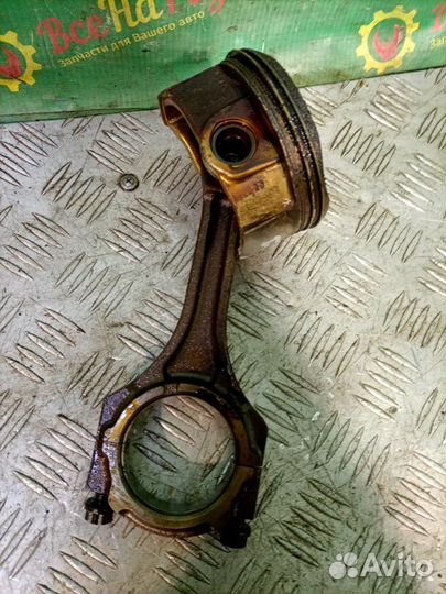 Поршень с шатуном Toyota Camry 40 седан V2GR-R62A