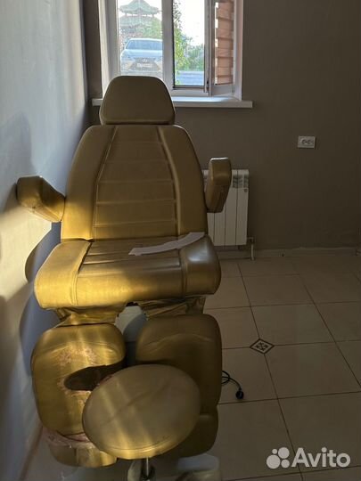 Кресло педикюрное