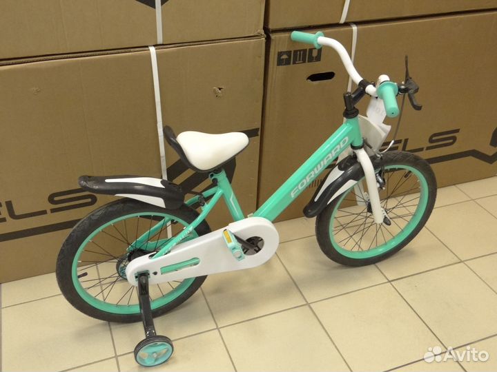 Детский велосипед Forward 18 дюймов на 4-6 лет