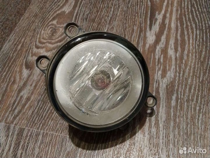 Противотуманка камри