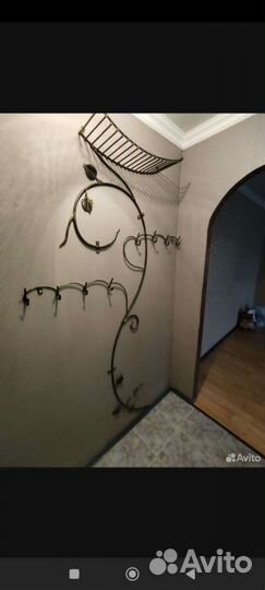 Кованная вешалка