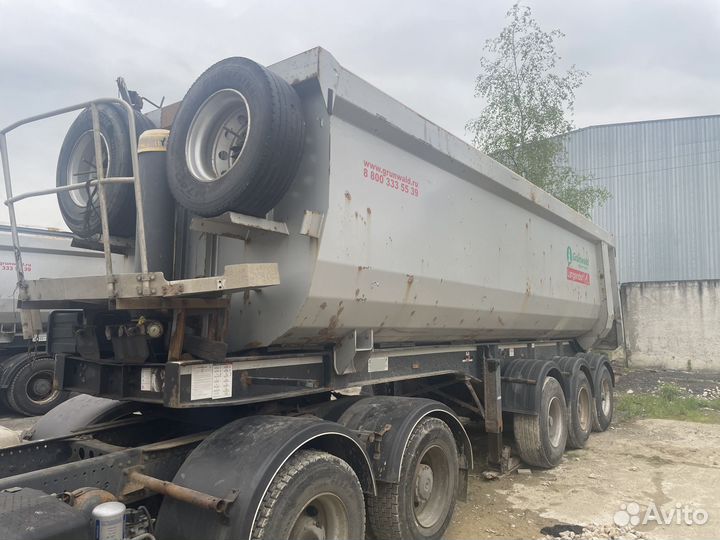 Полуприцеп самосвальный Grunwald 9453-0000010-50, 2017