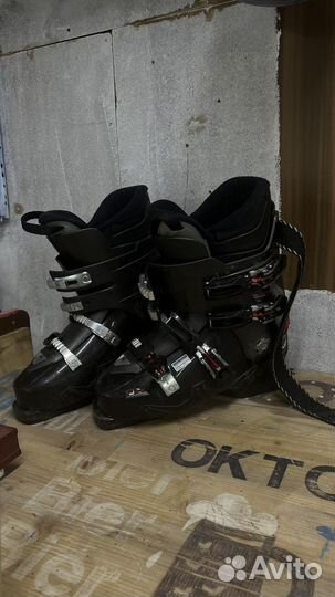 Горнолыжные ботинки