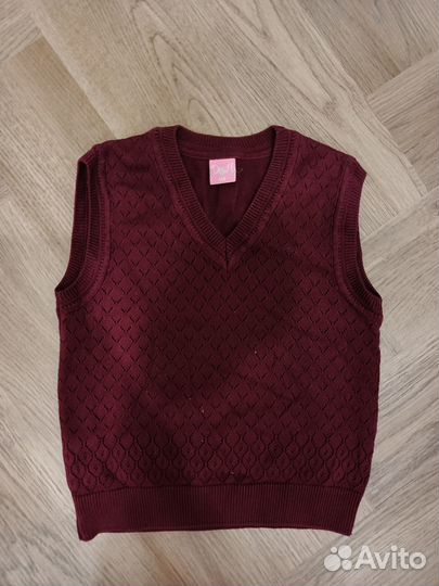 Школьная одежда на девочку бордовая 128-146