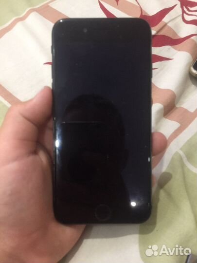 Мобильные телефоны бу iPhone 7 на запчасти