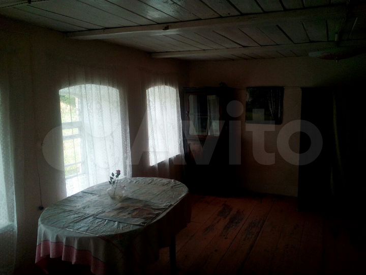 Дом 33 м² на участке 40 сот.