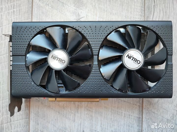 Sapphire AMD Radeon RX 570 nitro+ 8Гб