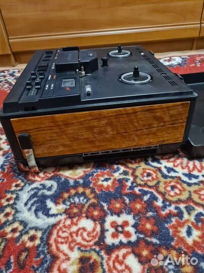 Катушечный магнитофон Яуза 209 стерео
