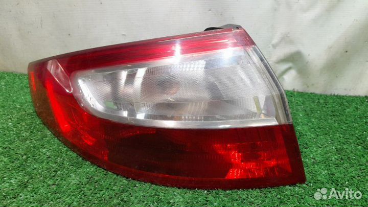 Фонарь задний левый Renault Fluence I (2009—2013)