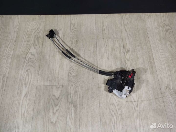 Kia Cerato 2 замок задний правый