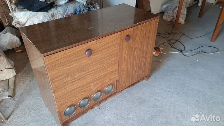 Холодильник -бар бу.СССР