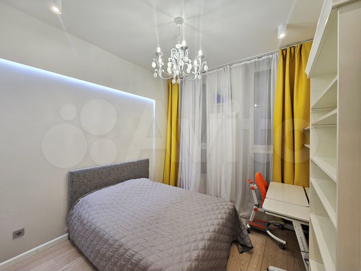 2-к. квартира, 71 м², 2/8 эт.