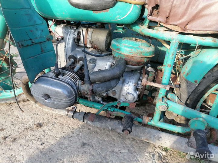 Урал с документами под восстановление