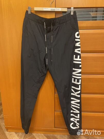 Спортивные шатны Calvin Klein Jeans