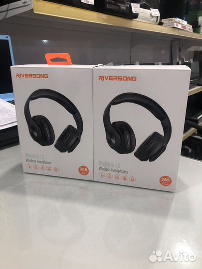 Беспроводные наушники Riversong