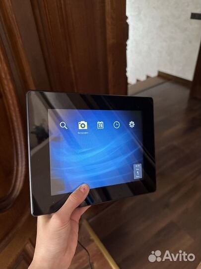 Цифровая фоторамка intenso 8