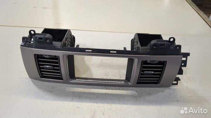 Рамка под магнитолу Jaguar XF 2007–2012, 2008