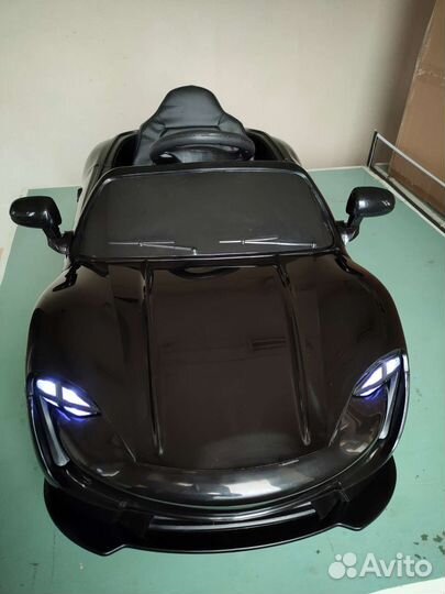 Электромобиль Порше новый