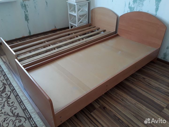 Кровати односпальные