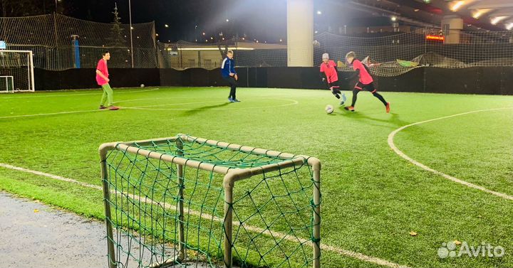 Детский/взрослый тренер по футболу