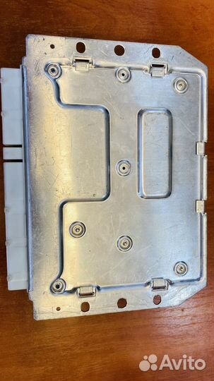 Блок управления пневмоподвеской mercedes w220