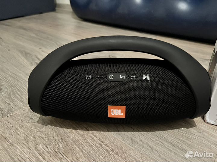 Jbl booms box