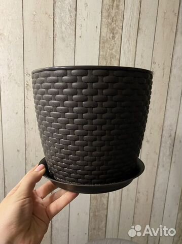 Горшок для цветка